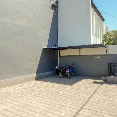 Reddoorz Near Mertasari Beach Denpasar  Exterior photo
