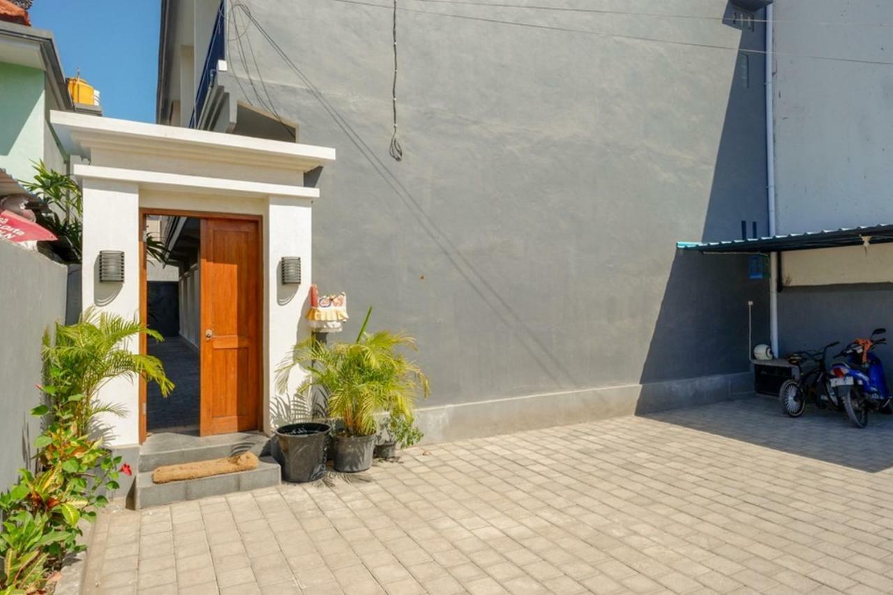 Reddoorz Near Mertasari Beach Denpasar  Exterior photo